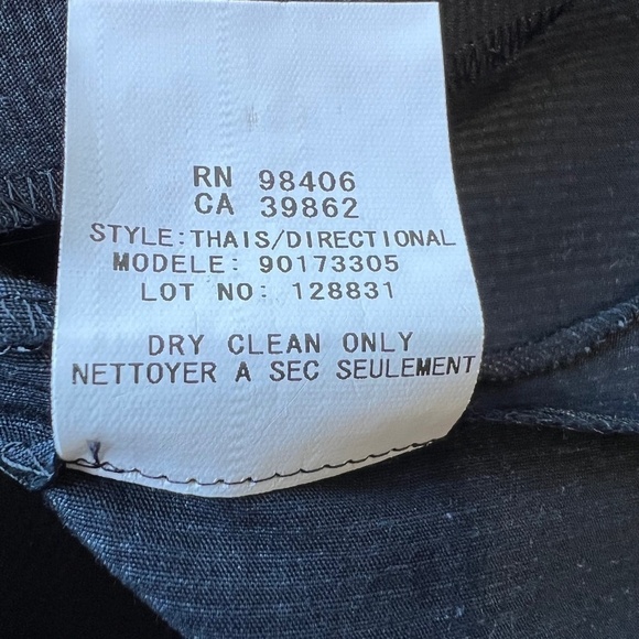 Theory Thais pencil skirt with subtle navy stripes - Picture 11 of 11